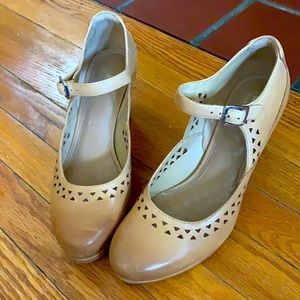 Clarks Artisan Chorus Chime Mary Jane Pump